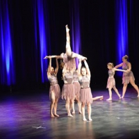 Foriver Dance